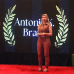 Antônia K. Brand: O Luxo Artesanal Que Nasce da História e da Sustentabilidade