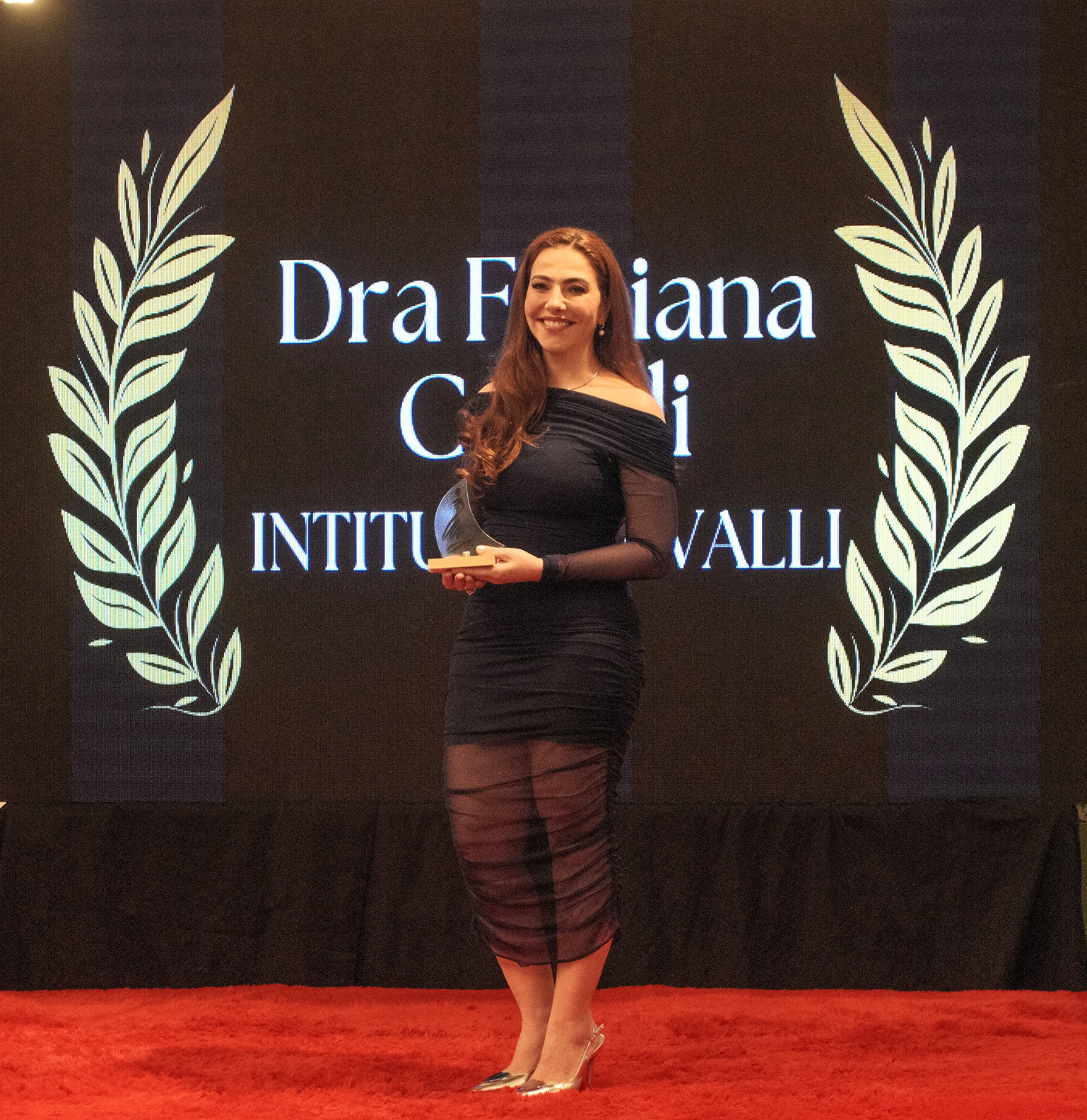 Fabiana Cavalli: A Medicina Que Conecta Pele, Ciência e Essência Humana